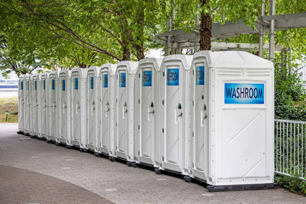 Porta potty rental for outdoor events in Myrtle Grove, FL