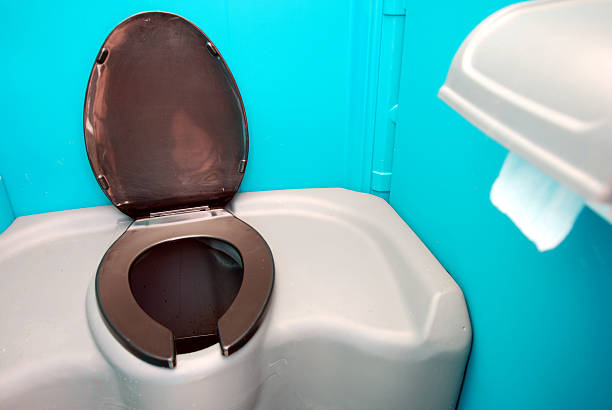 Best Construction site porta potty rental  in Myrtle Grove, FL