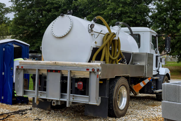 Best Affordable portable toilet rental  in Myrtle Grove, FL